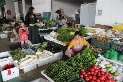 欣豐農副產品物流港舉辦中秋國慶購物展 全力保障市民節日生活需求
